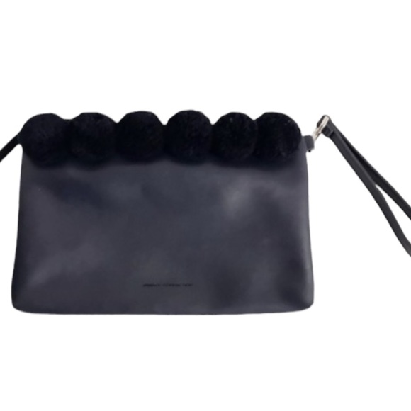 FRENCH CONNECTION black wristlet - Picture 1 of 10
